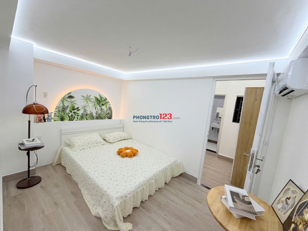 PENTHOUSE GIỮA LÒNG PHỐ ẨM THỰC PHAN XÍCH LONG Địa chỉ: HOA LAN , PHÚ NHUẬN