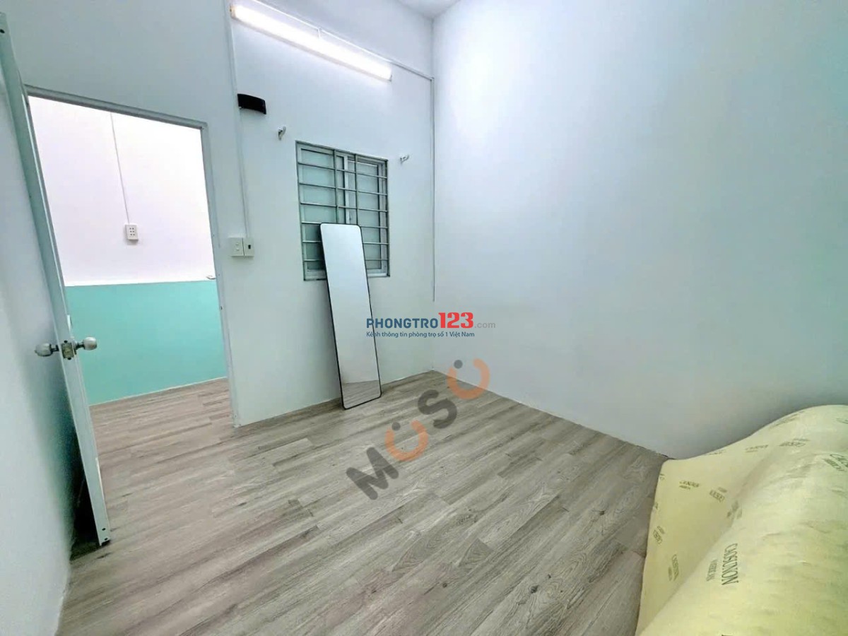 Cần pass gấp lại phòng do có việc gấp phải chuyển ra