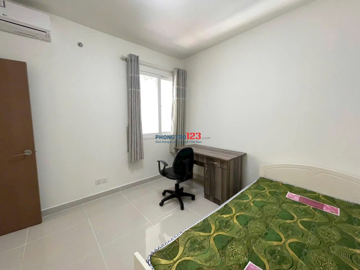Chung cư Khuông Việt-Tân Phú có 3 PN, 2WC đầy đủ nội thất giá 13,5 tr/th
