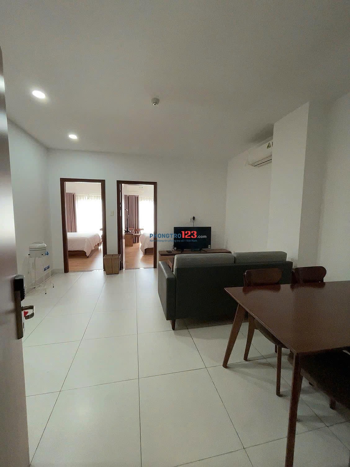 Căn hộ Ruby Garden căn góc- ban công, 2p ngủ, rộng 87m2, 10,5tr/th