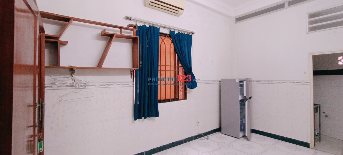 Phòng máy lạnh 3tr1/thg cho nữ thuê cửa sổ wc trong giờ giấc tự do
