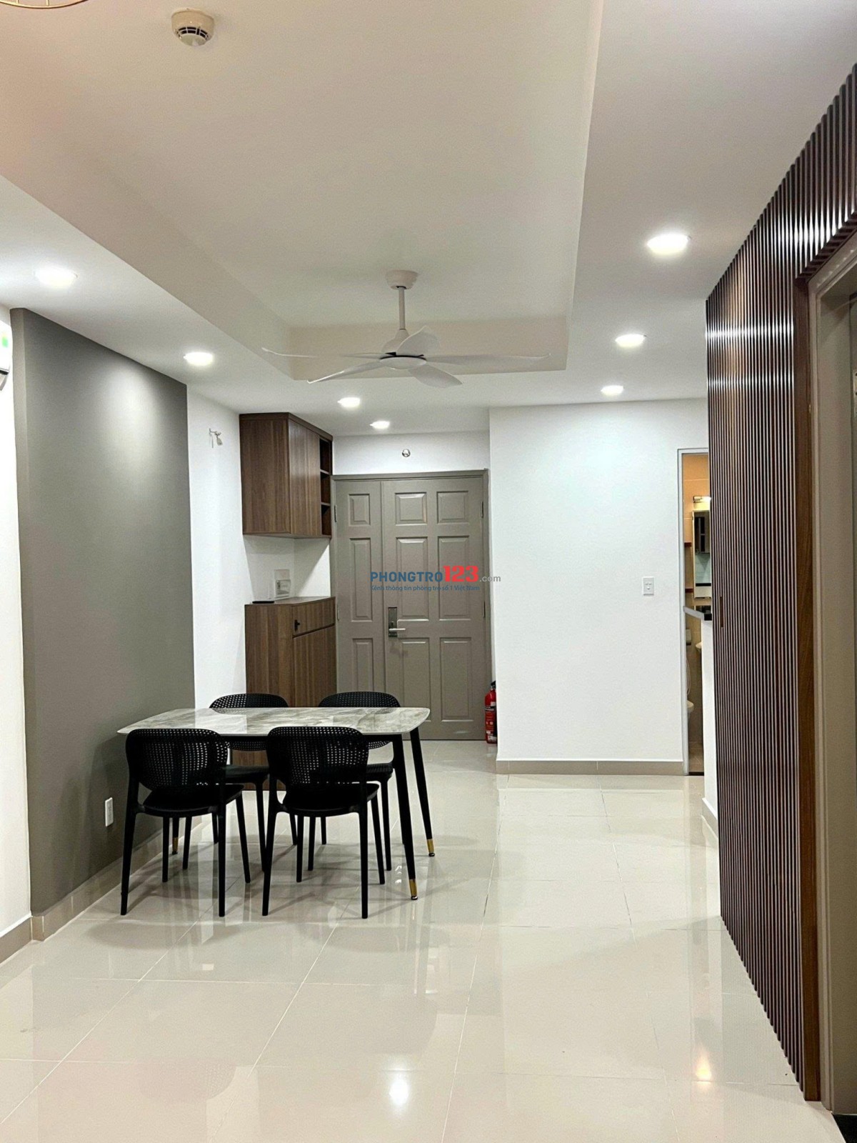 Resgreen Tower-Tân Phú căn hộ cao cấp 3p ngủ, nội thất, giá 14tr5/tháng.
