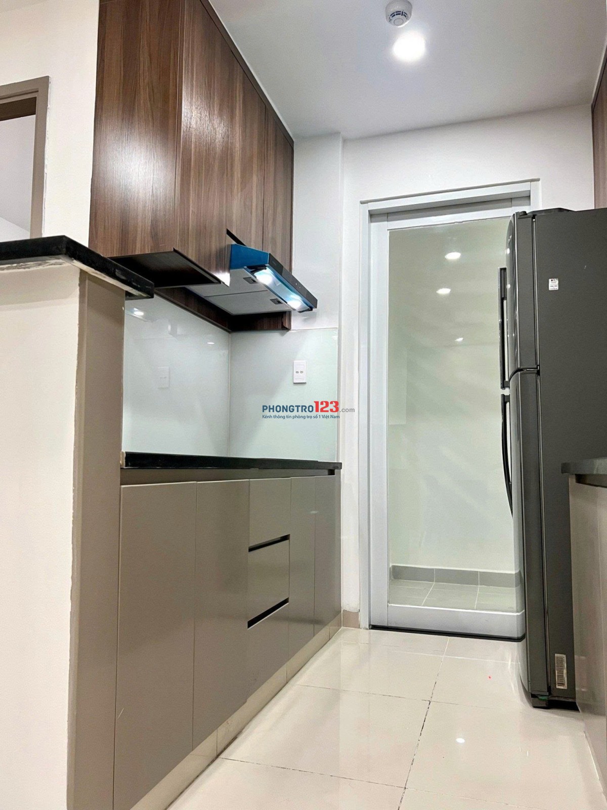 Resgreen Tower-Tân Phú căn hộ cao cấp 3p ngủ, nội thất, giá 14tr5/tháng.