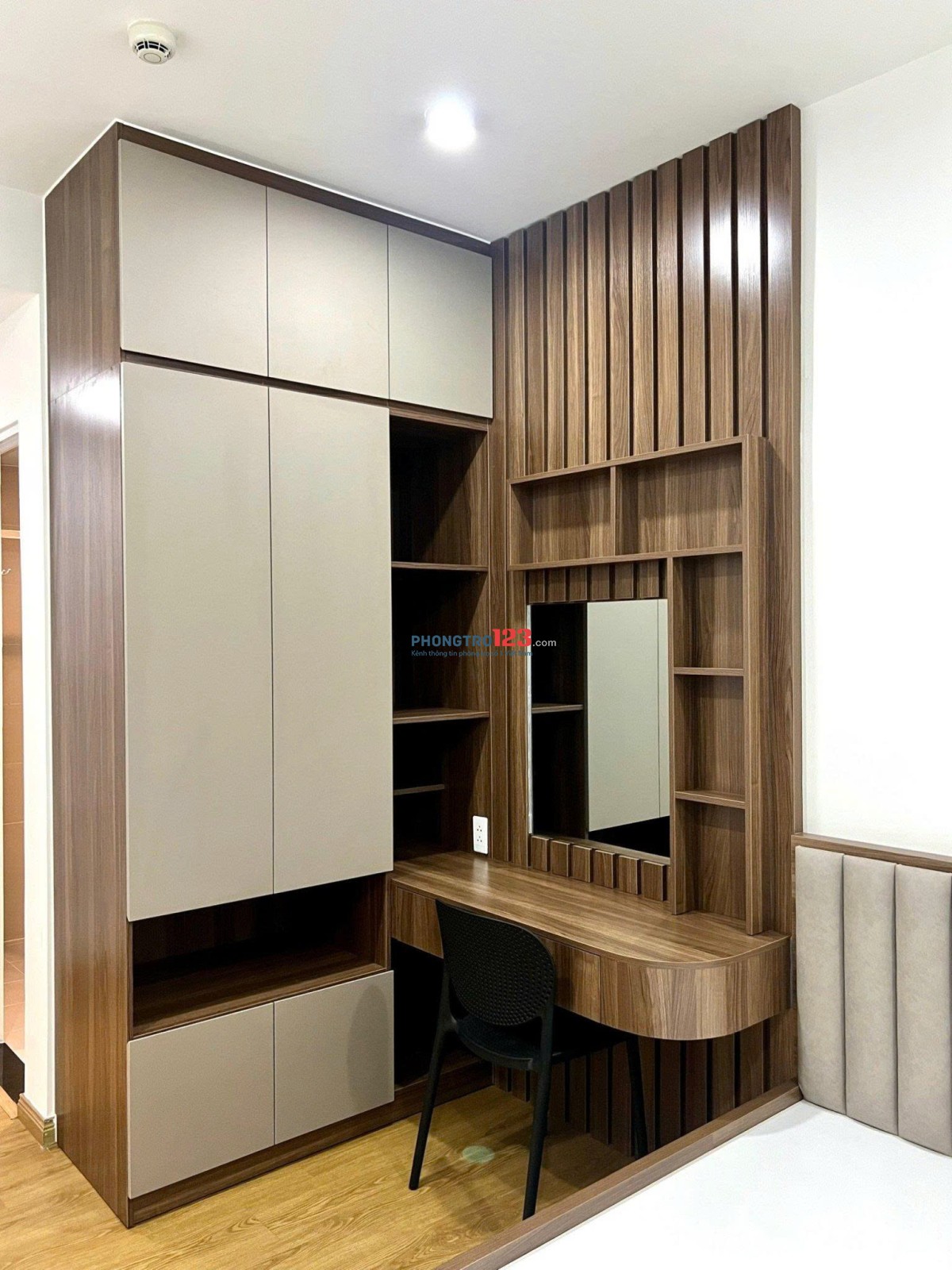 Resgreen Tower-Tân Phú căn hộ cao cấp 3p ngủ, nội thất, giá 14tr5/tháng.