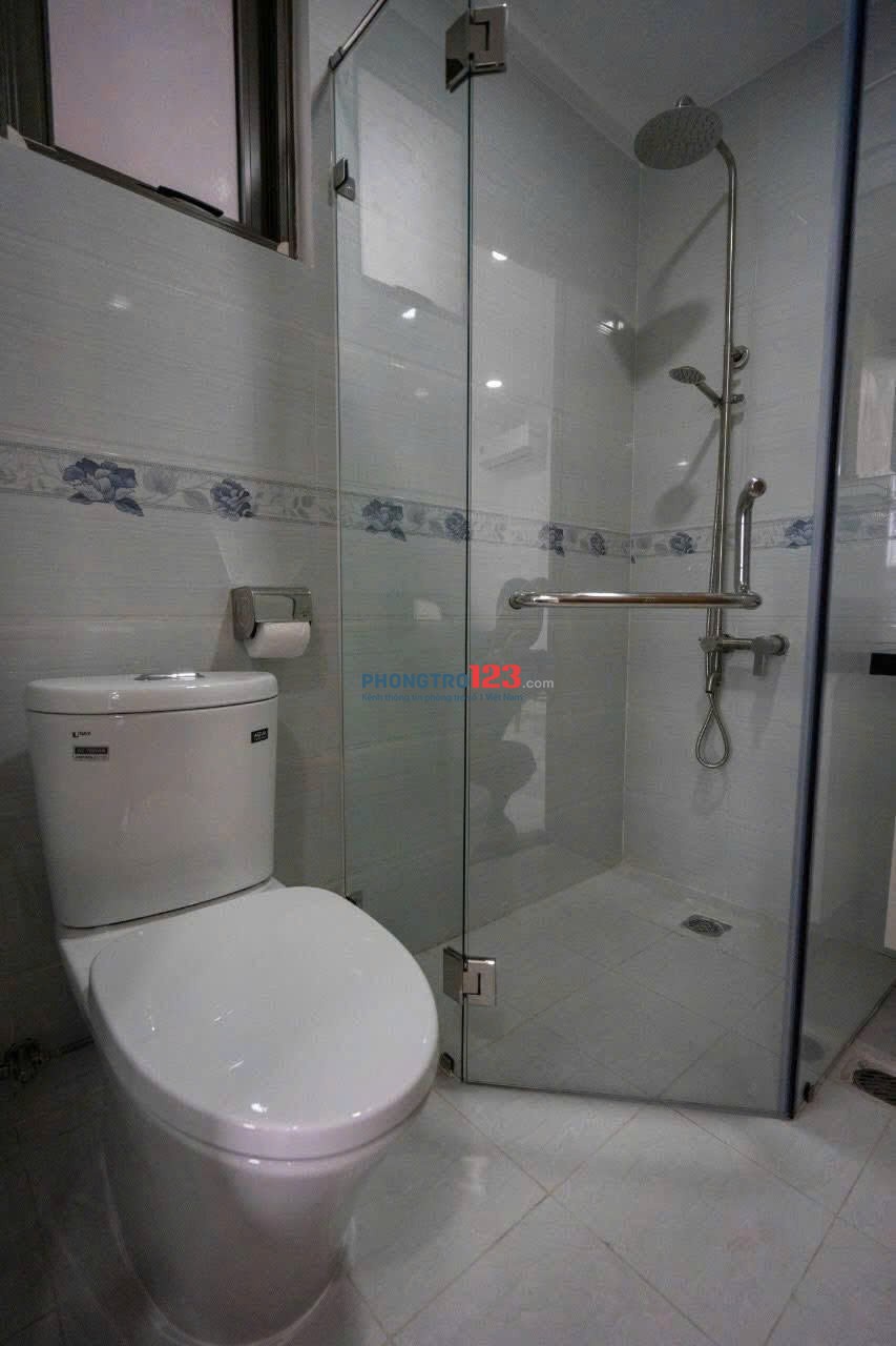 Chung cư Carillon-Hoàng Hoa Thám, 79m2, 2pn,ban công, giá thuê 13,5 tr/th full NT