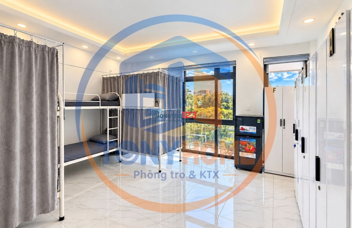KÝ TÚC XÁ NAM VẠN PHÚC CITY – CÓ BAN CÔNG – CHỈ 1TR850/THÁNG