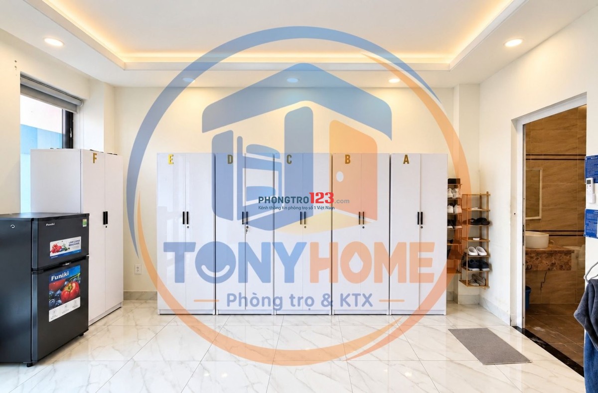 KÝ TÚC XÁ NAM VẠN PHÚC CITY – CÓ BAN CÔNG – CHỈ 1TR850/THÁNG