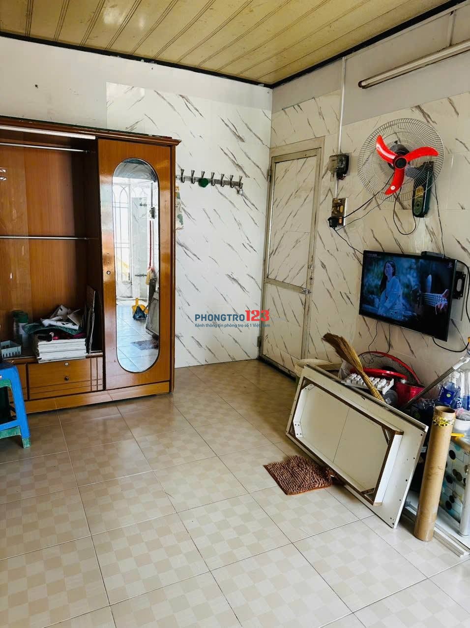 Cho nữ thuê phòng 20m2 (Bình Thanh đối diện bệnh viện Gia định)