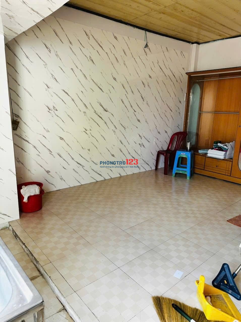 Cho nữ thuê phòng 20m2 (Bình Thanh đối diện bệnh viện Gia định)