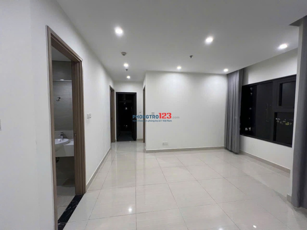 Cần cho thuê căn hộ Oriental Plaza - Âu Cơ có 3PN 103m2, ko Nội Thất Giá 13 Tr/th