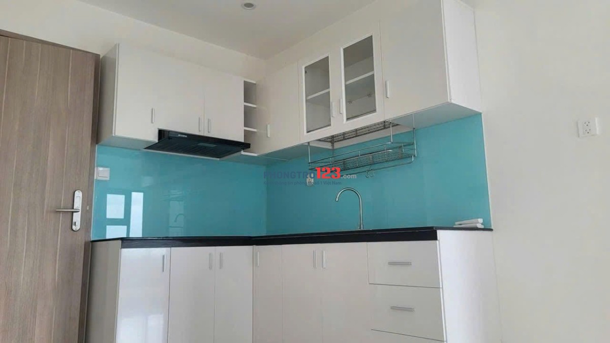 Cần cho thuê căn hộ Oriental Plaza - Âu Cơ có 3PN 103m2, ko Nội Thất Giá 13 Tr/th