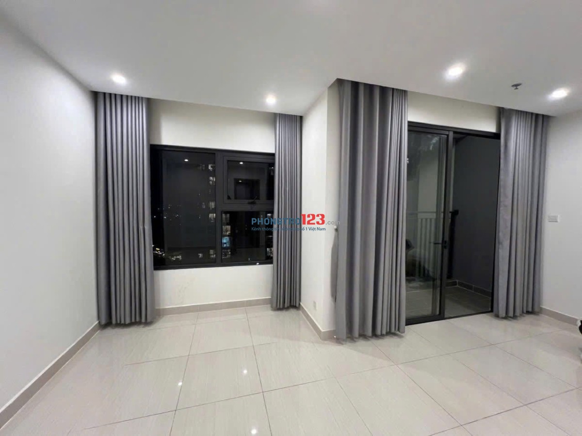 Cần cho thuê căn hộ Oriental Plaza - Âu Cơ có 3PN 103m2, ko Nội Thất Giá 13 Tr/th