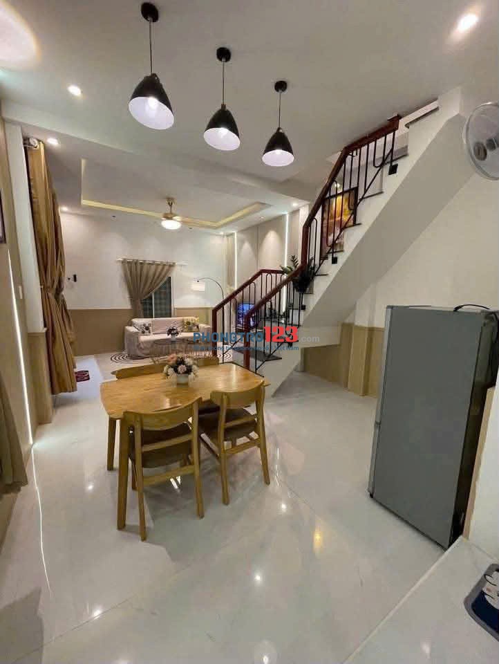 Nhà riêng - nội thất - 2 phòng ngủ, 2wc hẻm Huỳnh Văn Bánh - Phú Nhuận - 14tr5/tháng