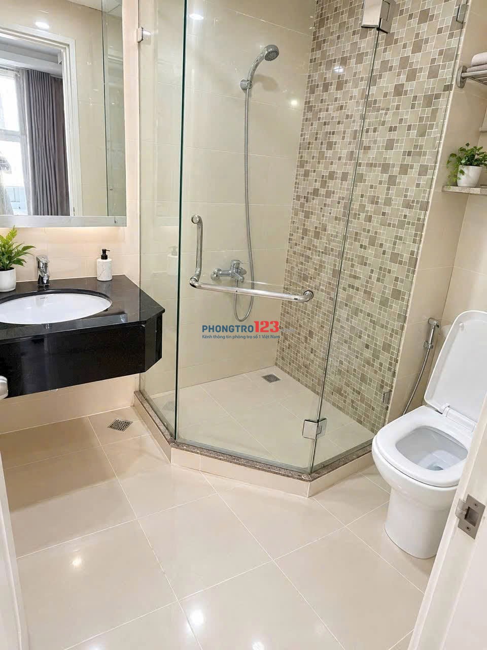 Cho thuê Harmona-Trương Công Định 109m2, 3PN, 2WC, kO nt, Giá 13,5 tr/th