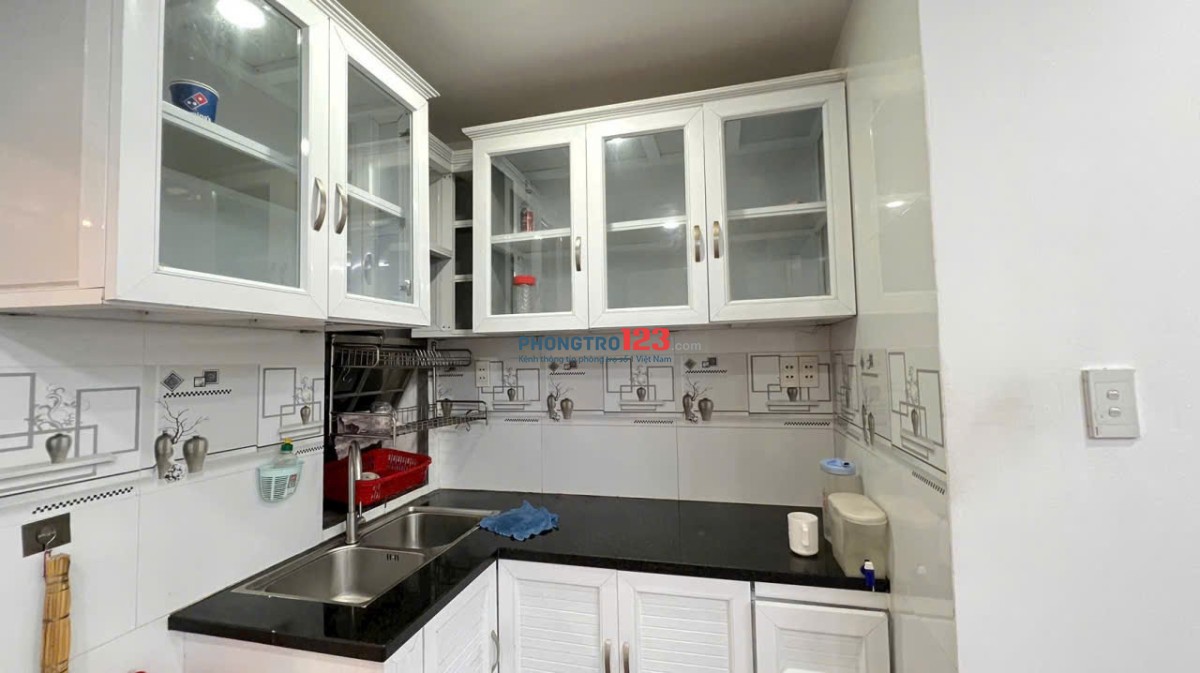 Nhà 1 lầu-2p ngủ hẻm 281 Lý Thường Kiệt, Phú Thọ giá 9tr/tháng