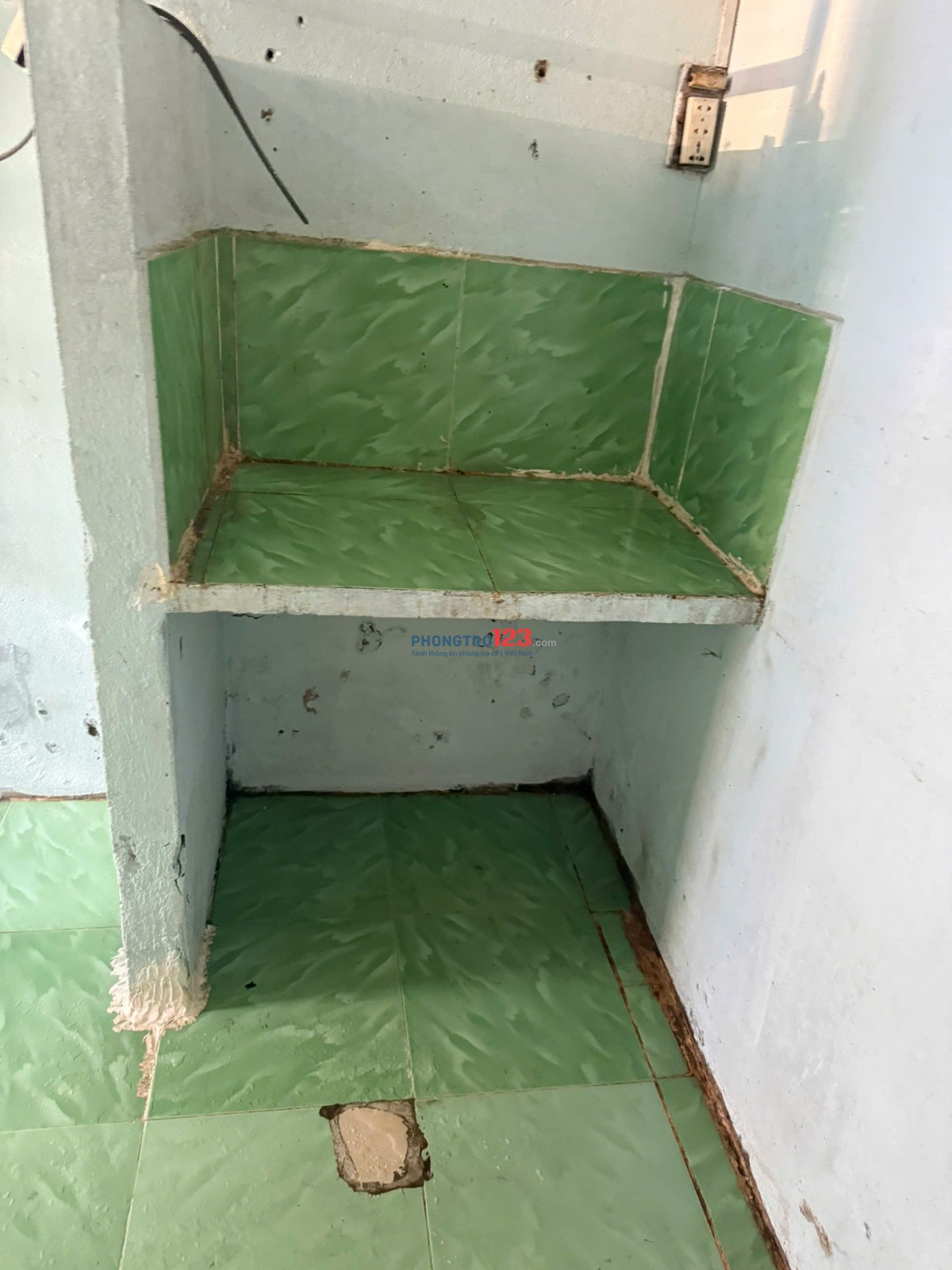 Cho thuê phòng trọ hẻm 1107 đường Nguyễn Duy Tring, P. Long Trươnhf