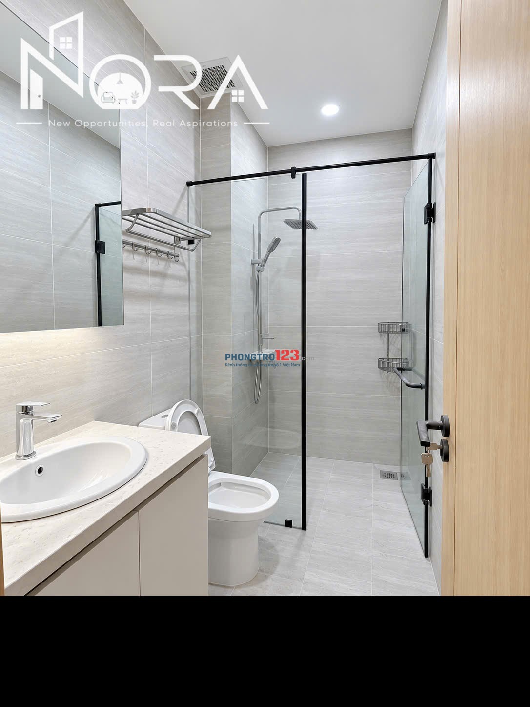 CHO THUÊ CĂN HỘ DỊCH VỤ - BANCOL LỚN - MÁY GIẶT RIÊNG - HOÀNG HOA THÁM