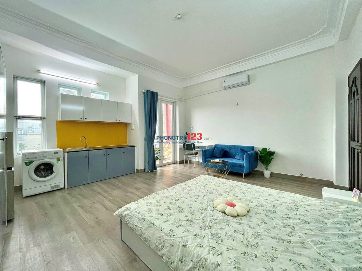 PHÒNG 45M2 BAN CÔNG THOÁNG FULL NỘI THẤT NGAY HÀNG XANH- NGUYỄN GIA TRÍ, BÌNH THẠNH