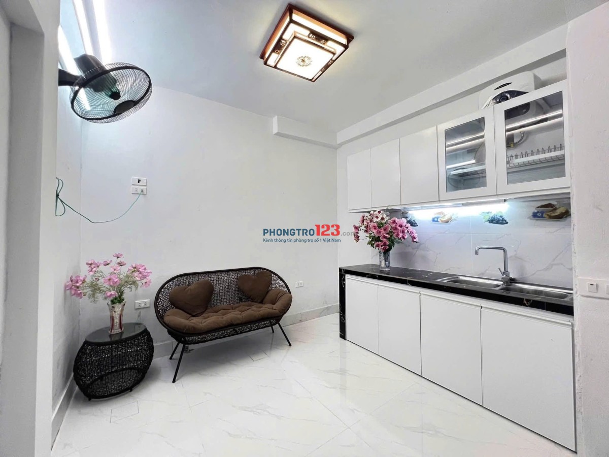 Nhà nguyên căn Đ.Cô Giang, Phú Nhuận, 2PN, Full nội thất giá thuê 14 tr/th