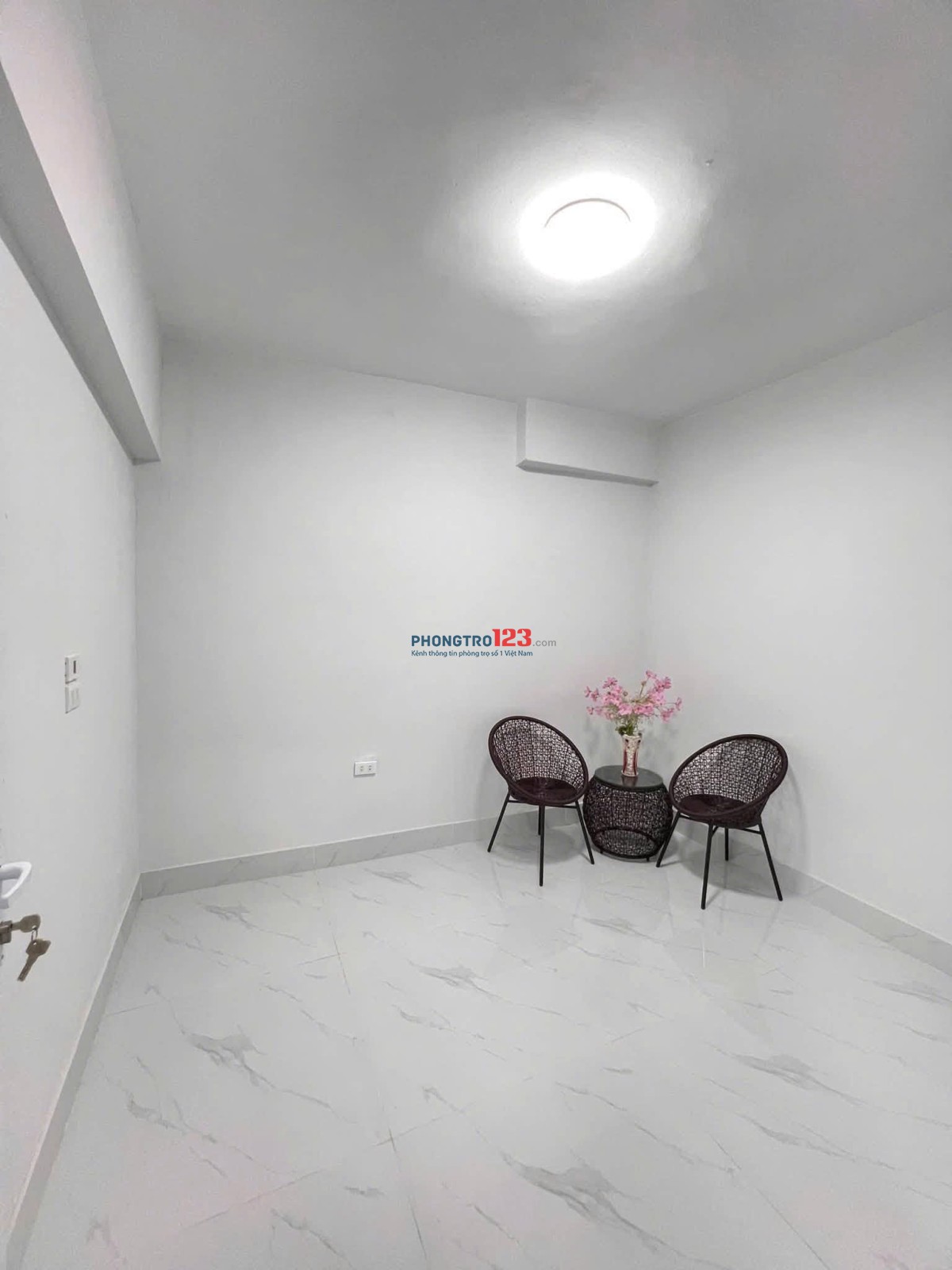 Nhà nguyên căn Đ.Cô Giang, Phú Nhuận, 2PN, Full nội thất giá thuê 14 tr/th