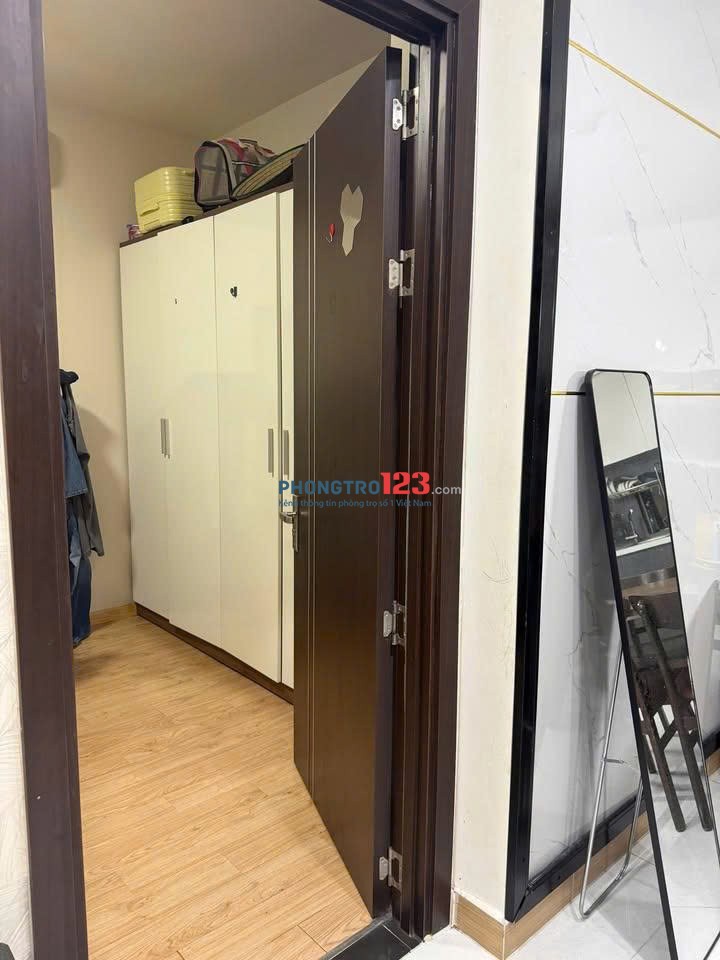 Cần cho thuê Cao Ốc Đặng Văn Ngữ có ban công, đầy đủ nội thất 87m2, 2pn giá 14 tr/th
