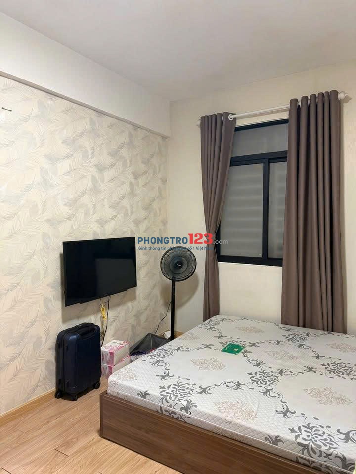 Cần cho thuê Cao Ốc Đặng Văn Ngữ có ban công, đầy đủ nội thất 87m2, 2pn giá 14 tr/th