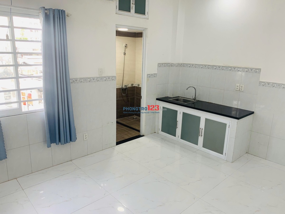 Phòng trọ Hoàng Văn Thụ gần Công viên Hoàng Văn Thụ, giá ưu đãi