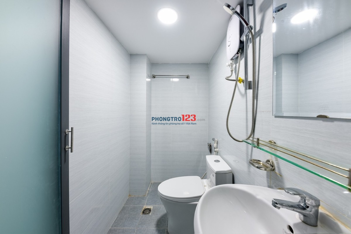 Cho thuê phòng gác 40m², ban công lớn thoáng – Nơ Trang Long, Bình Thạnh gần VLU, FTU, UTH, Luật