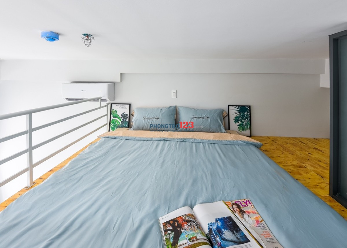 Cho thuê phòng gác 40m², ban công lớn thoáng – Nơ Trang Long, Bình Thạnh gần VLU, FTU, UTH, Luật