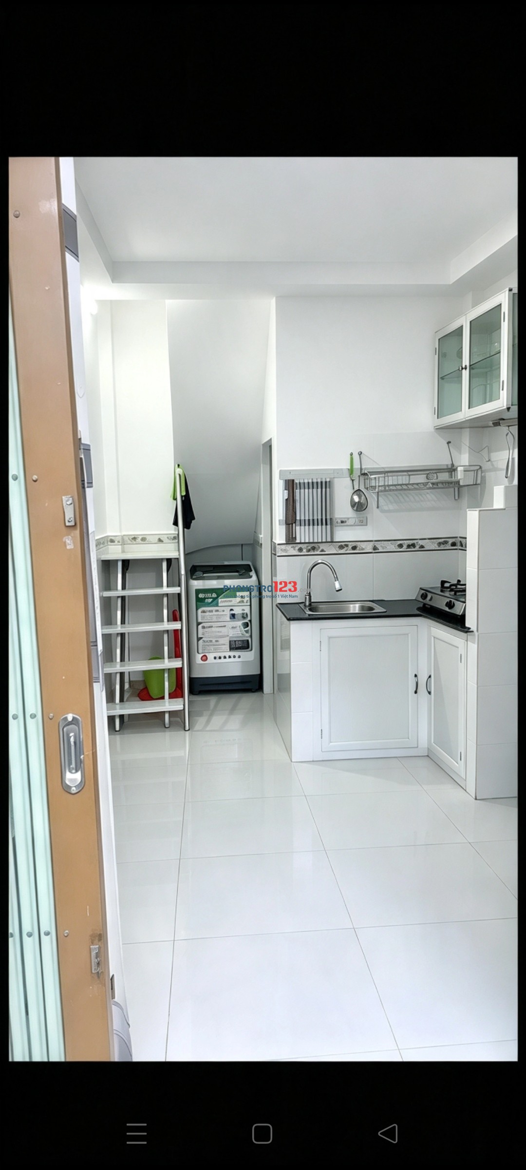 Phòng trọ máy lạnh, pvs khép kín ở lầu 2 và lầu 1
