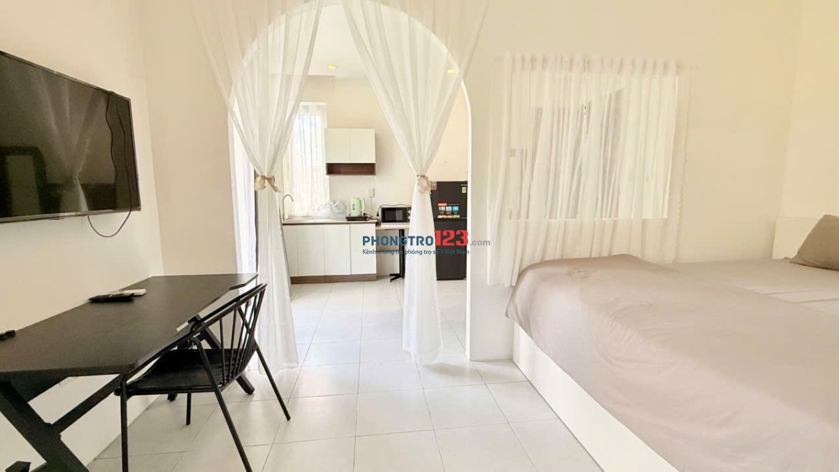 1 PN 1PK đẹp, ban công, gần Lotte, Rmit, Sky Garden, Crescent Mall, nội khu Phú Mỹ Hưng