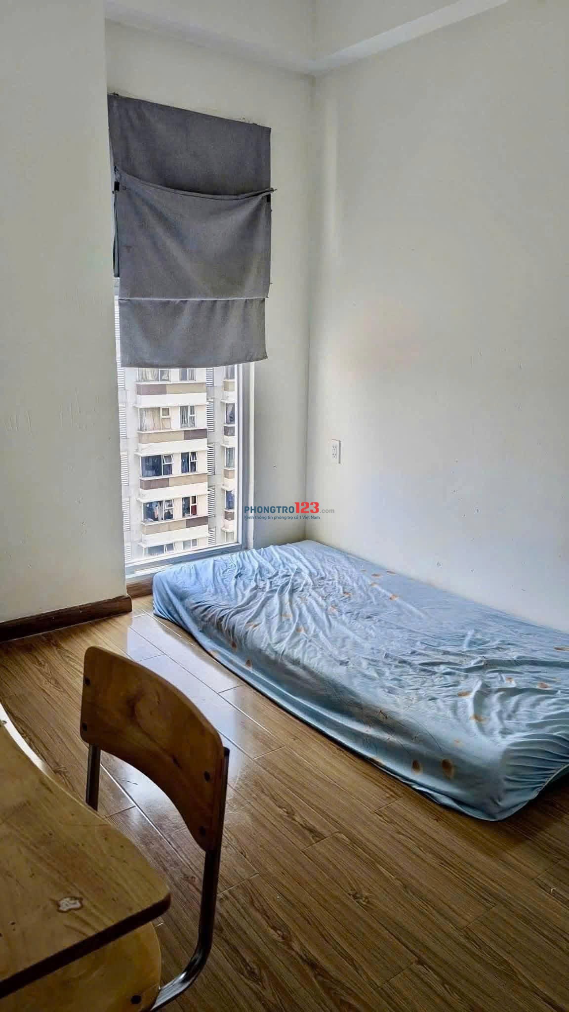 Cho thuê C/c Ruby Garden, full nội thất, 2 PN, 84m2, Giá thuê 9.5 tr/th