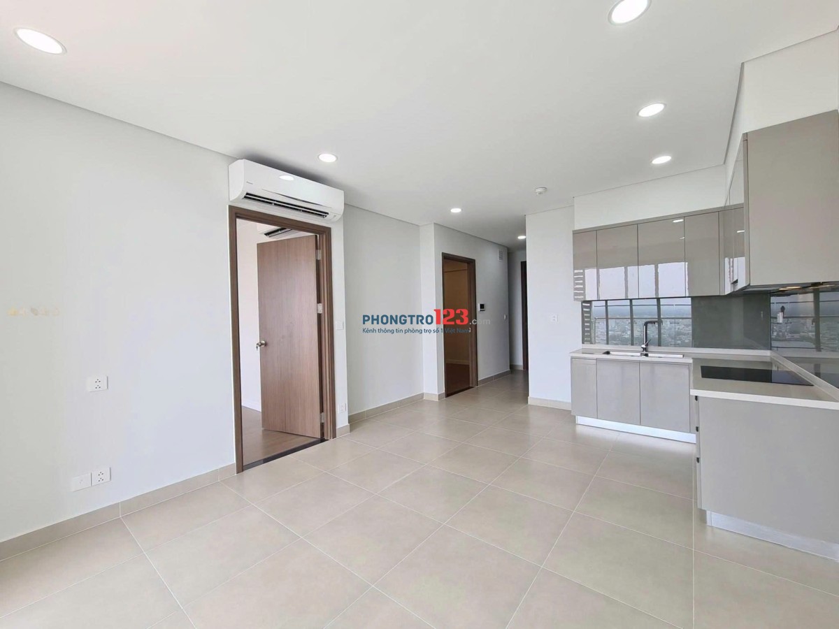 Căn góc 3 PN, 109m2, căn hộ ResGreen - Tân Phú giá 13.5 tr/th, ko Nội Thất.