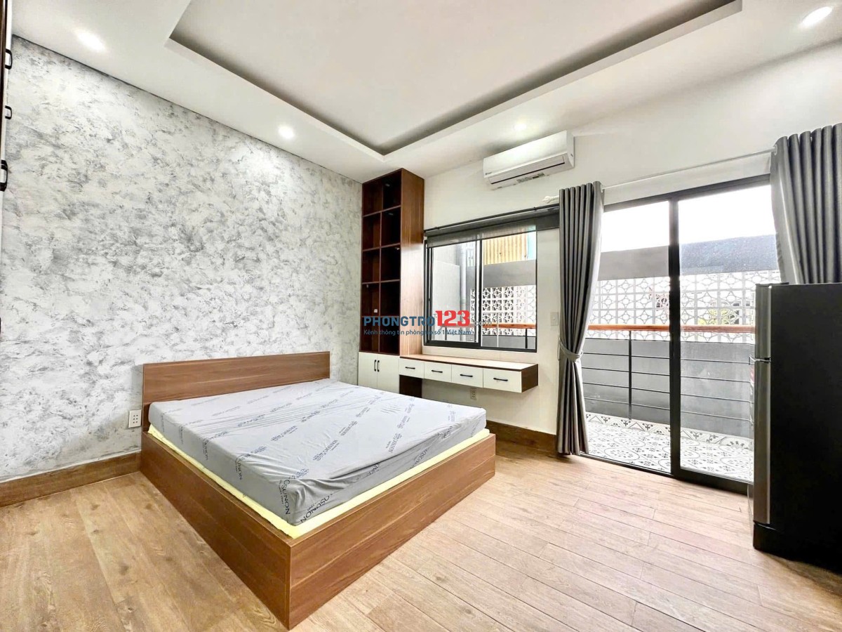CHO THUÊ 1 PHÒNG NGỦ 40M² BAN CÔNG THOÁNG GIÁP Q1 – TRẦN QUANG DIỆU, PHÚ NHUẬN