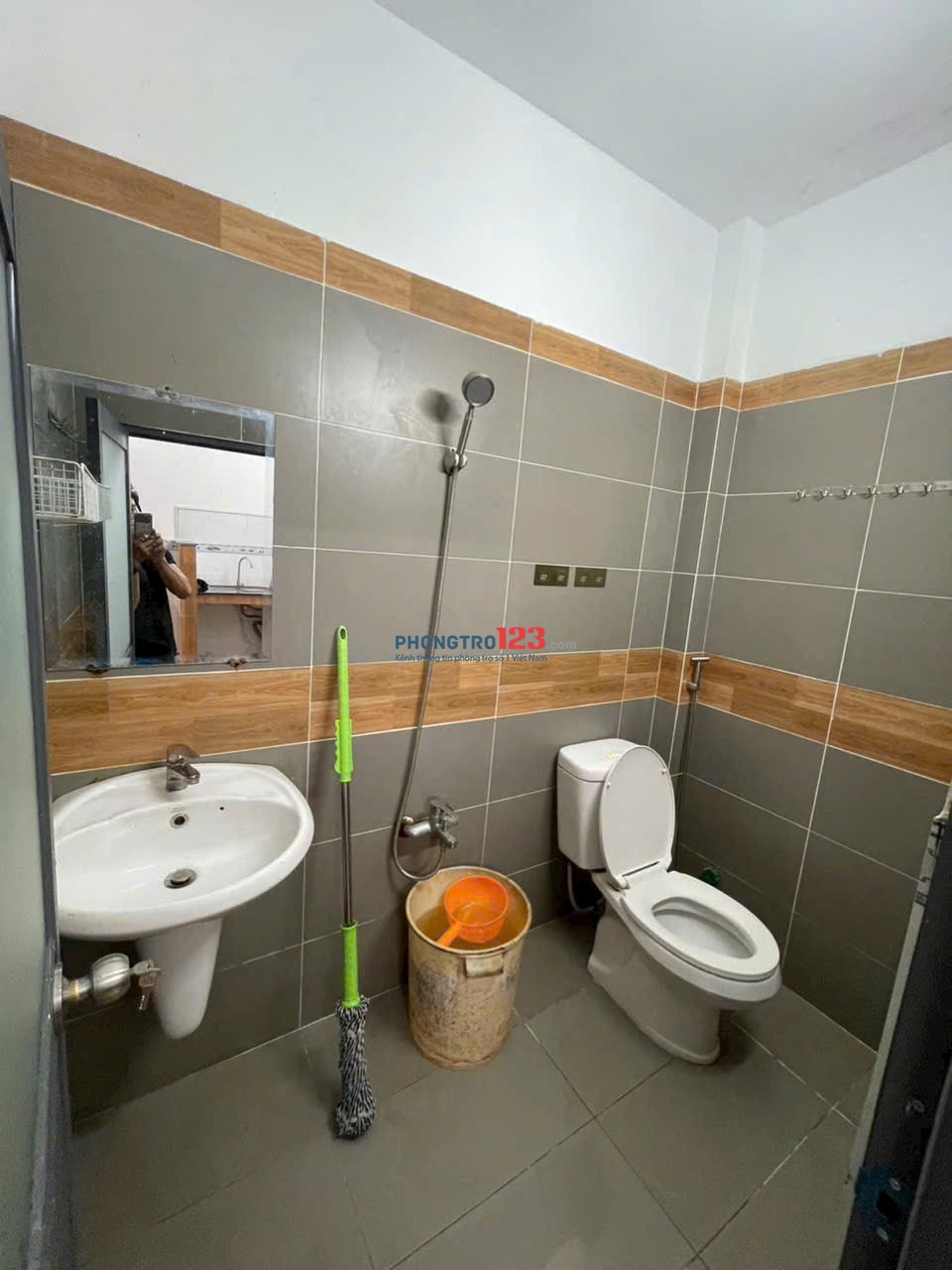 Cho thuê nhà riêng đường Nguyễn Thị Nhỏ, phường Tân Hoà | 1 trệt 1 lầu| GIá thuê: 9tr/th