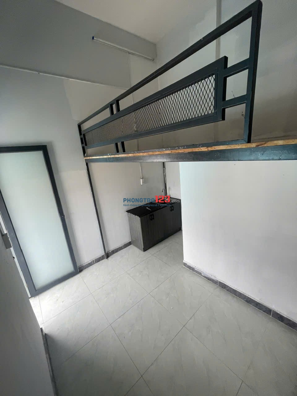 Phòng vị trí hiếm. Trần Bá Giao, An Nhơn, Gò Vấp - Có máy lạnh - sát ĐH Văn Lang chỉ 3tr3