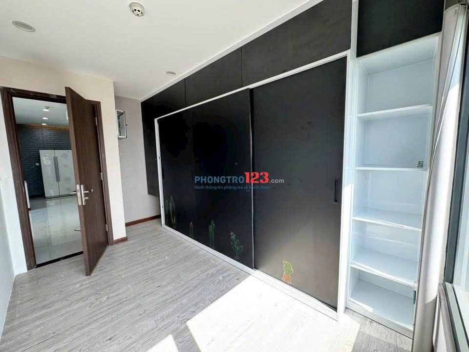 Chung cư Phúc Yên - 102m2, 3PN, Full nội thất, giá 11.5 triệu/th nhận nhà liền.