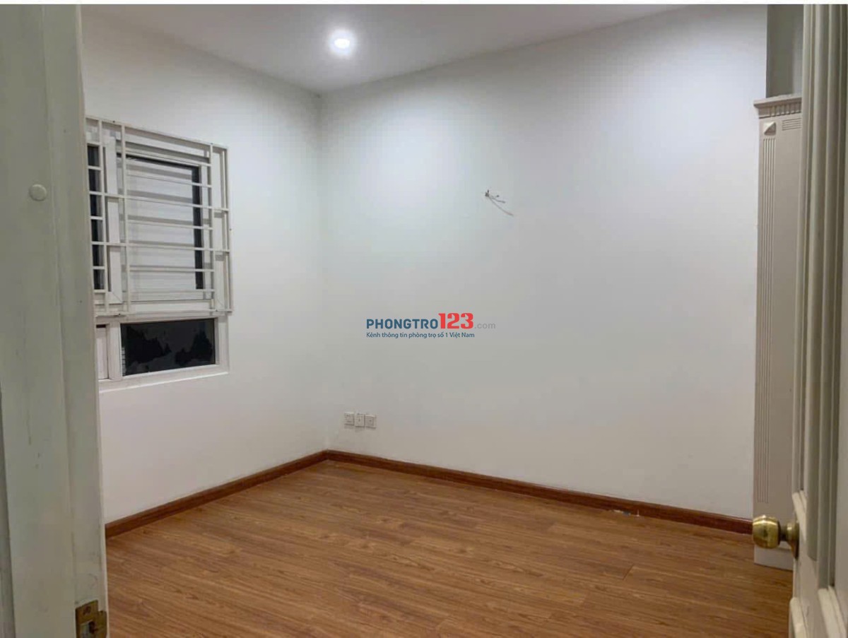 Chung cư Tân Phước Plaza-Q11 căn hộ 115m2, 3p ngủ giá 15tr/tháng
