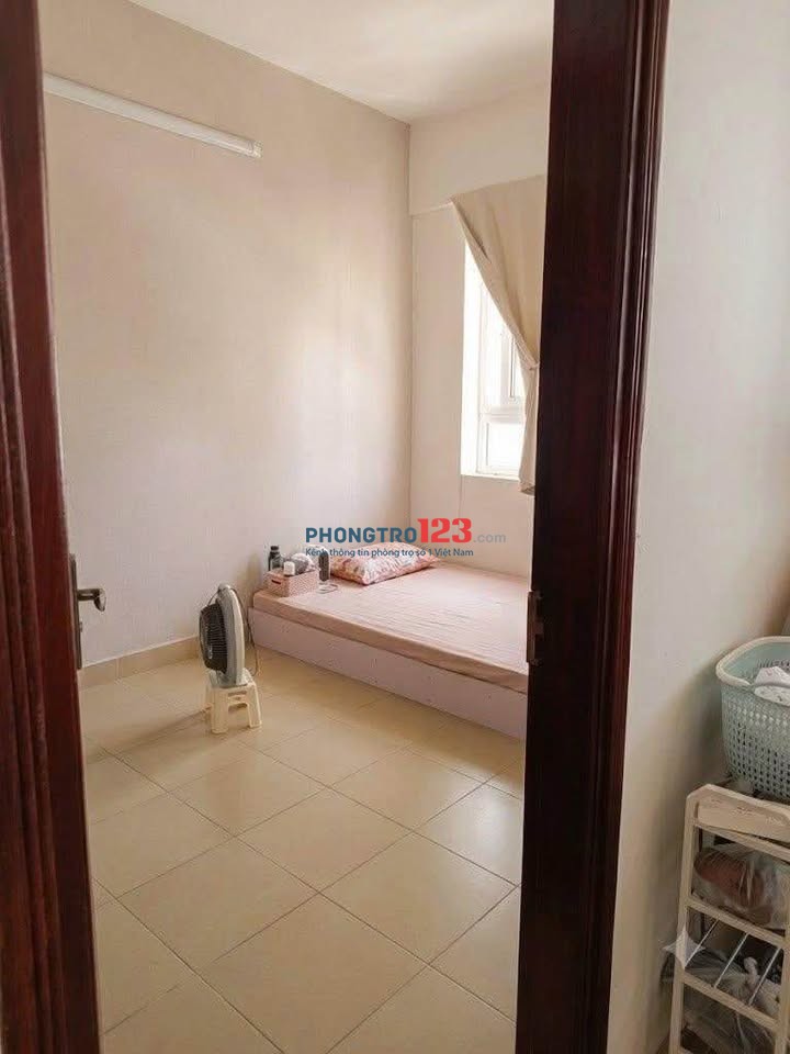 Cho thuê căn C/c thang bộ Trần Quốc Thảo - 1PN sẵn nội thất giá chỉ 7tr5/tháng