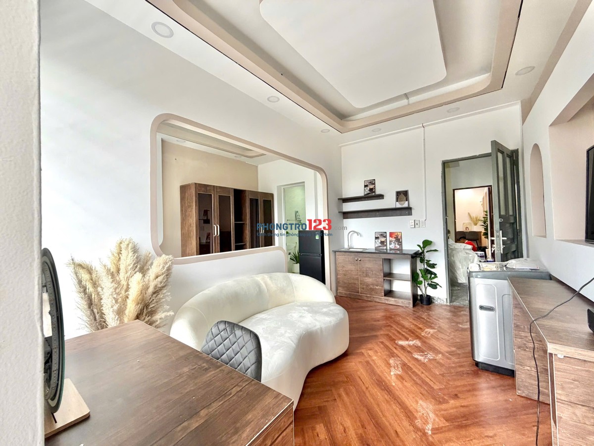 Căn hộ xinh xắn – full nội thất – Dọn vào ở ngay! Vị trí : Nguyễn Thị Định, Quận 2