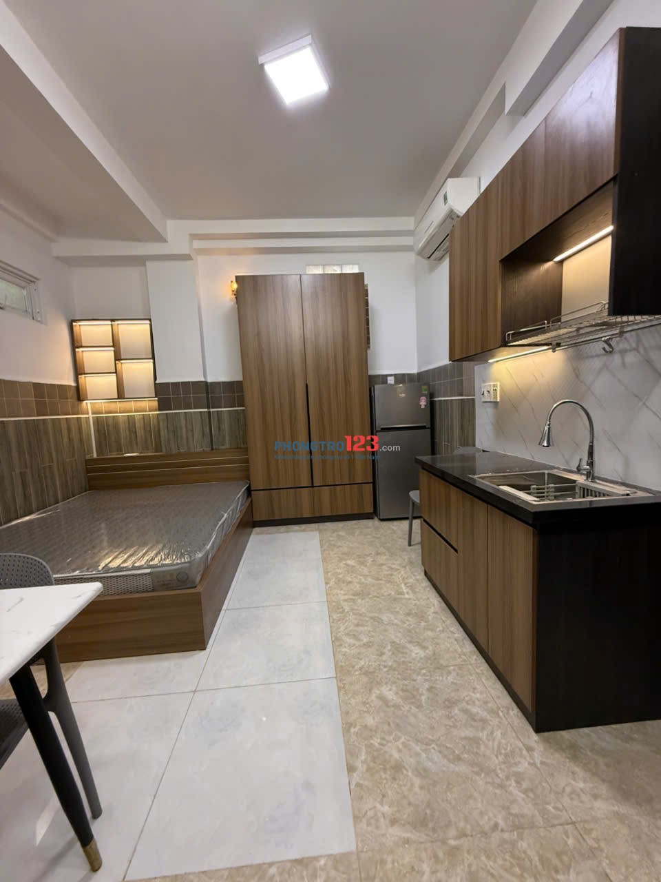 Phòng Trọ Cửa Sổ Lớn Full Nội Thất Ngay Khu Phan Xích Long – Nguyễn Công Hoan, Phú Nhuận