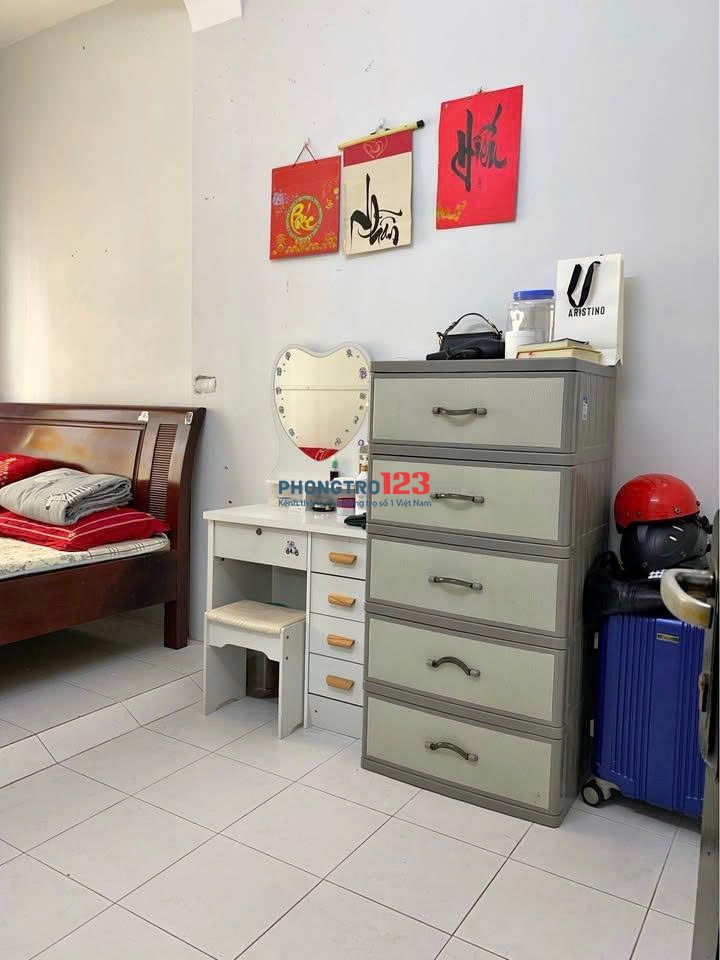 Cho thuê nhà nguyên căn 1 sẹt Nguyễn Trọng Tuyển ( Gần Học Viện Hàng Không) giá 14tr/tháng