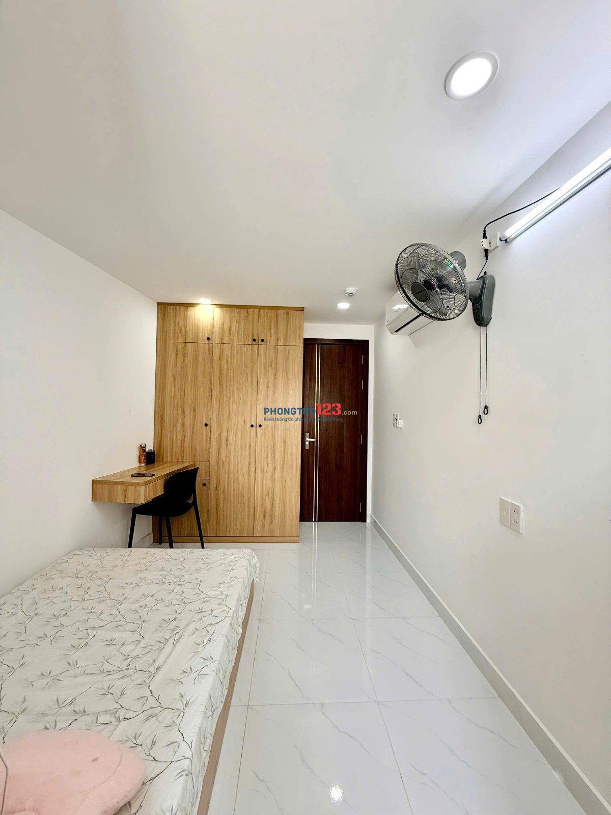 Phòng đẹp full nội thất - dọn vào ở ngay