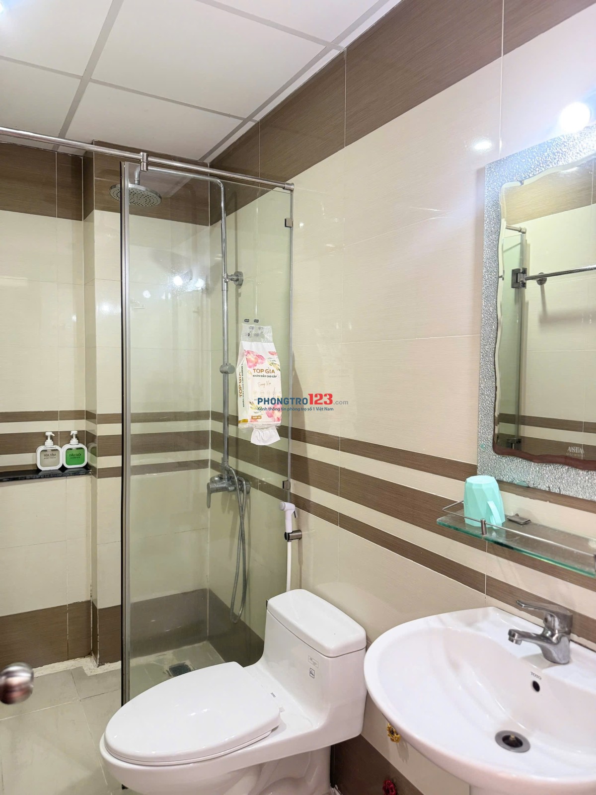 PHÒNG MỚI 100% FULL NỘI THẤT, BAN CÔNG THOÁNG GIÁP Q1– NGAY NGÃ TƯ PHAN ĐÌNH PHÙNG, PHÚ NHUẬN