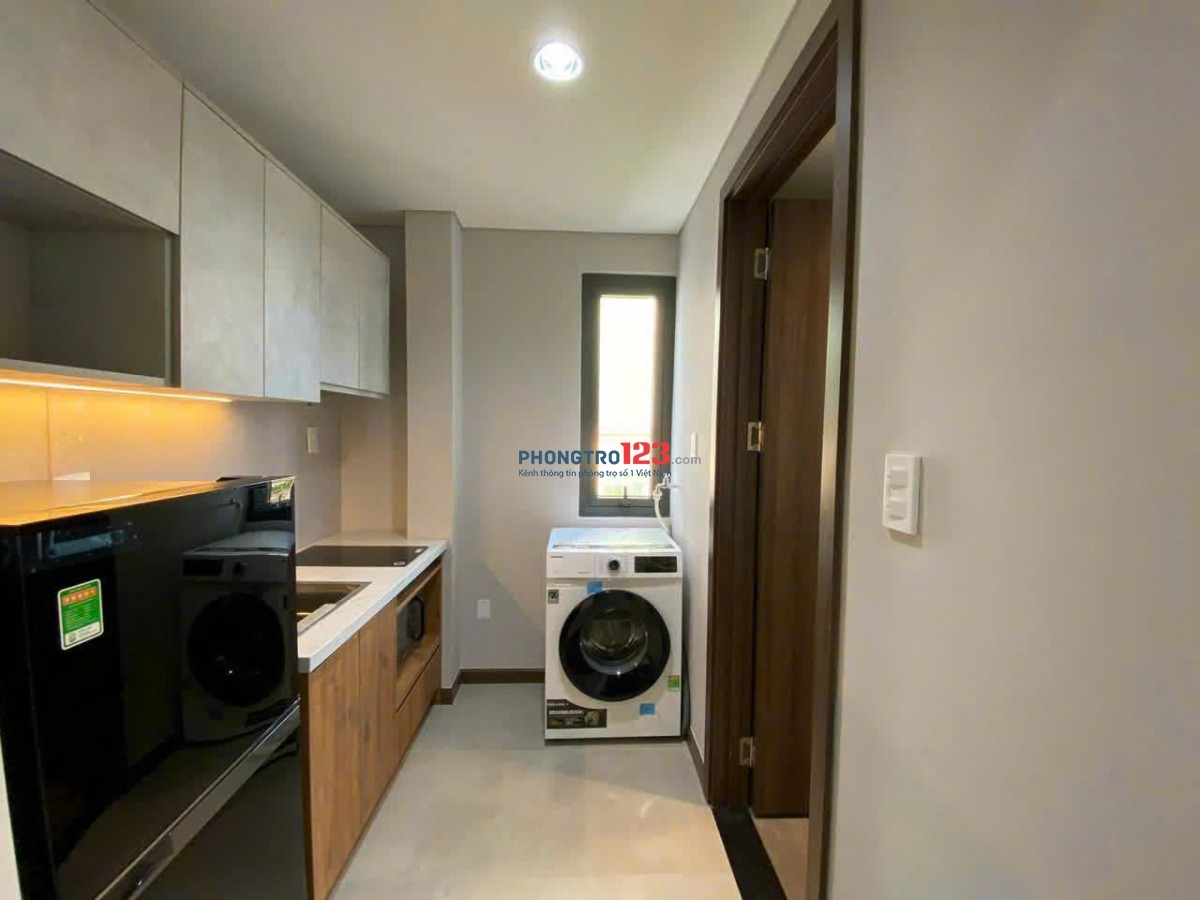 Studio tách bếp - Ban công riêng biệt.