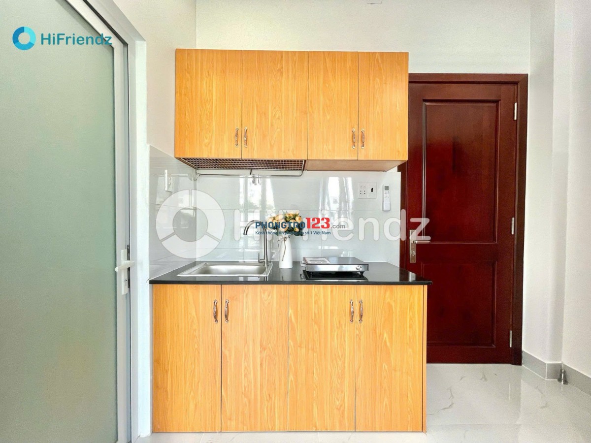 Cho thuê phòng có ban công, full nội thất – Bình Thạnh gần UEF, HIU, FTU, UTH