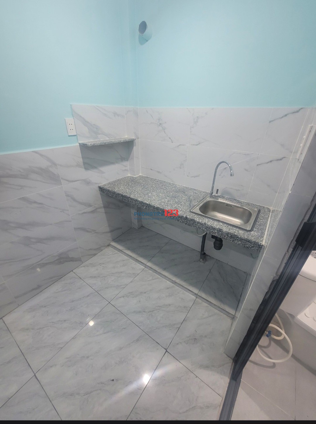Phòng trọ gác cao 2m Ung văn khiêm gần Ga Tân Cảng cầu Sài Gòn Nguyễn văn thương , ĐH GTVT HUTECH