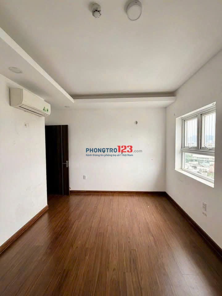 C/c Cao Cấp Res Green-Căn Góc 3PN, (ko NT, có 3 máy lạnh) giá 13.5 tr/th)