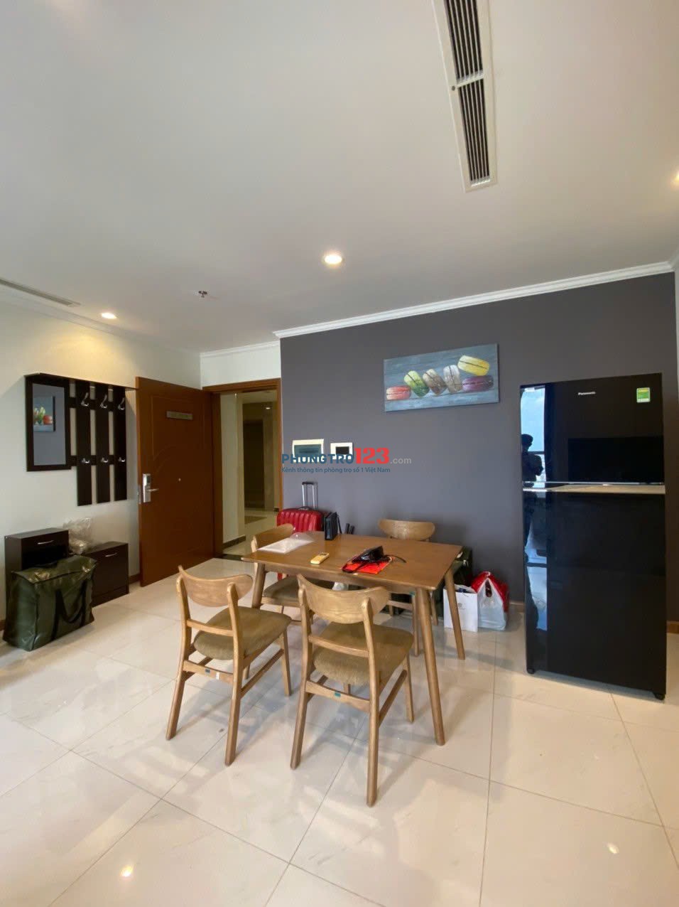 Chung cư Resgreen Tower-Tân Phú căn 2p ngủ giá 12tr/tháng.