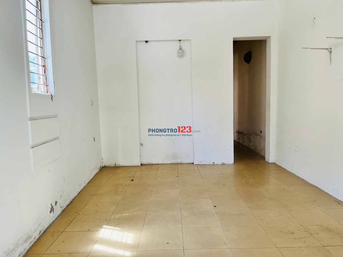 Cho thuê nhà 70m2 ngõ ô tô tải, tiện kinh doanh tại Ngõ 3 đường Phan Trọng Tuệ, Đại Thanh, Hà Nội